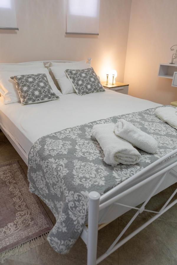 John Apartments Drepano  Екстер'єр фото