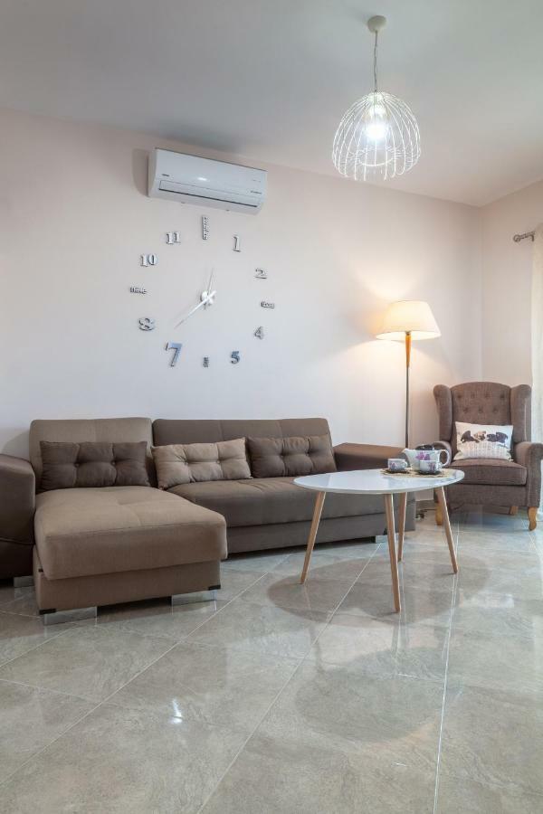 John Apartments Drepano  Екстер'єр фото